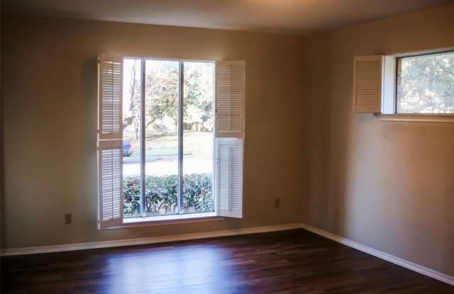 11106 Joymeadow Drive Gallery 2