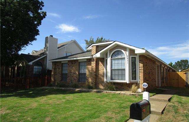 2631 Oak Bend Lane - 2631 Oak Bend Lane, Dallas, TX 75227