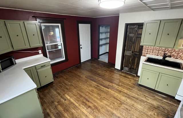 705 East 6th Street photos photos 705 East 6th Street photos photos