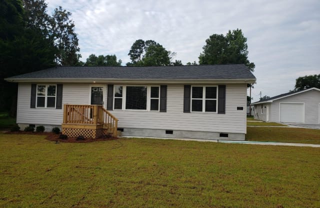 243 Waccamaw Bend Road - 243 Waccamaw Bend Road, Horry County, SC 29527