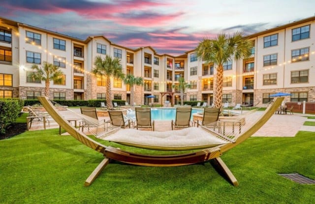 Waterside Village Gallery 2
