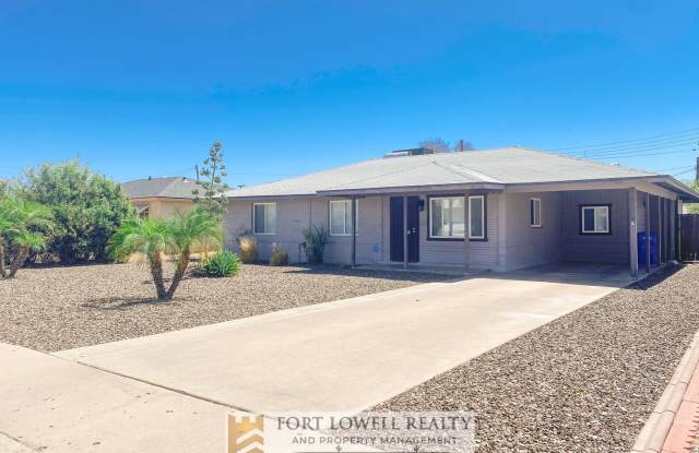 Beautiful 3 Bed, 2 Bath with Pool!! NO HOA!!! - 3437 North 21st Avenue, Phoenix, AZ 85015