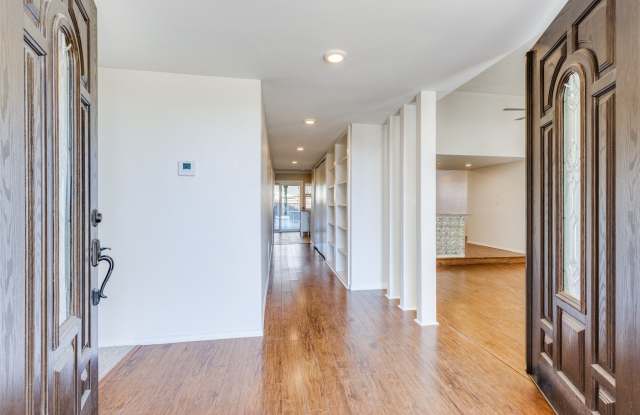 1507 Auburn Drive Gallery 4