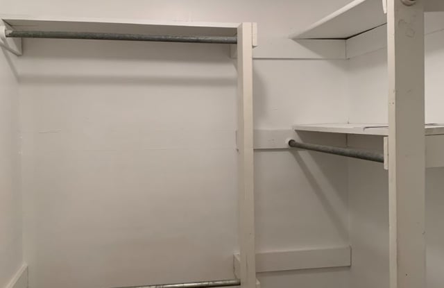3Br/2Ba in The Meadows Gallery 4