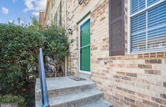 513 PICKWICK VILLAGE WAY Gallery 2