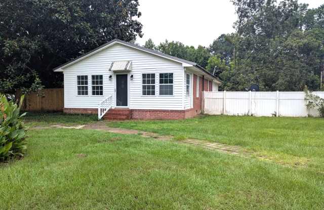 608 Woodyard Road - 608 Woodyard Road, Edgefield County, SC 29847