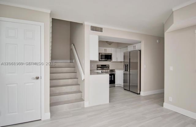 4240 Village Dr Gallery 4