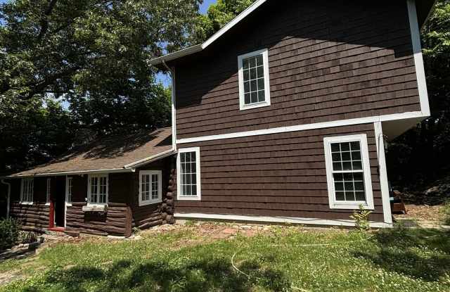 141 North Road - 141 North Road, New London County, CT 06340