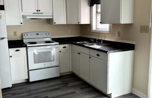 741 Hwy 24/50 - 741 North Carolina 24, Duplin County, NC 28349