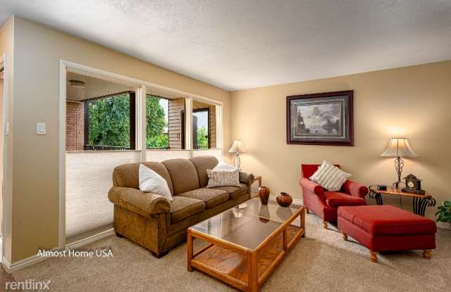 2070 E 3335 S Gallery 3