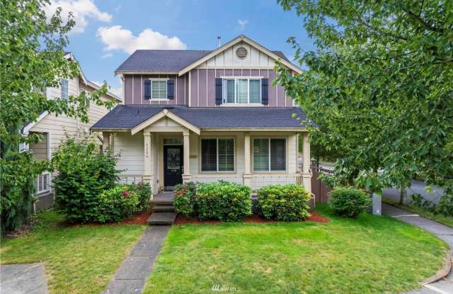 3bd/2.5ba House in Fife - 6200 Radiance Boulevard East, Fife, WA 98424
