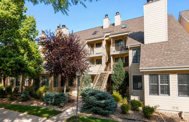 ONE MONTH FREE! Luxury 2 Bed 1 Bath Condo w/ ATTACHED GARAGE photos photos
