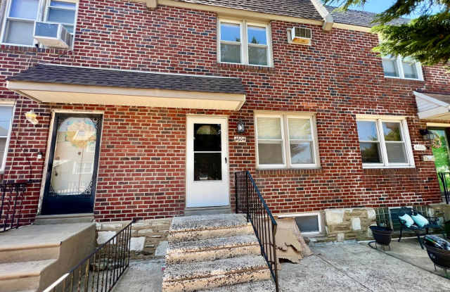 Newly Renovated 3-Bedroom Townhome with Finished Basement! Available NOW! photos photos