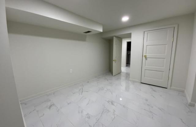 3707 Dawson Street Unit 1 Gallery 4
