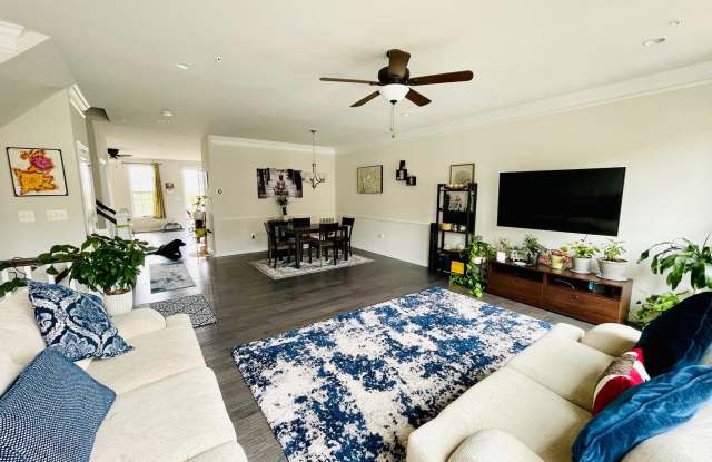 23739 HOPEWELL MANOR TERRACE Gallery 4