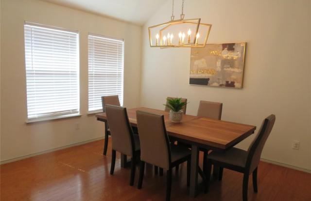 5104 Blackwood Drive Gallery 2