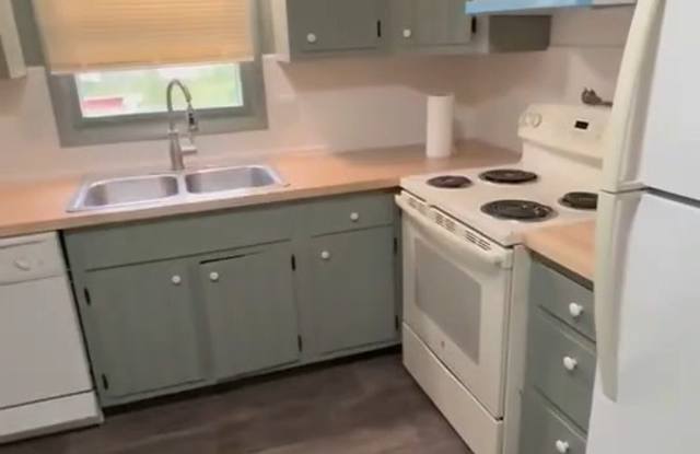 5523 Walnut St photos photos