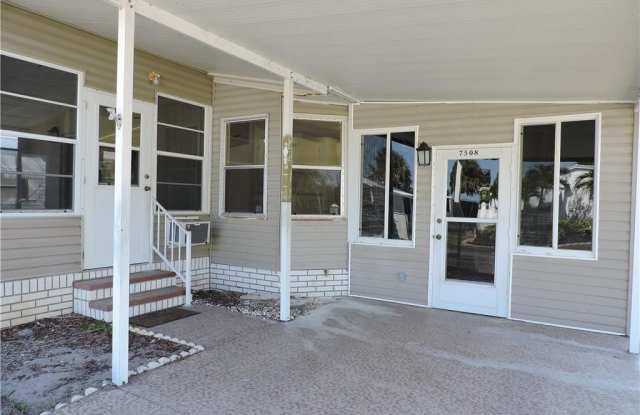 7508 Niantic Avenue Gallery 4