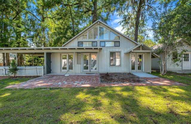 1010 CHERRY LAUREL Street photos photos