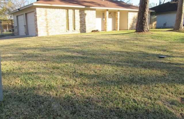 6303 Harmon St - 6303 Harmon St, Houston, TX 77016