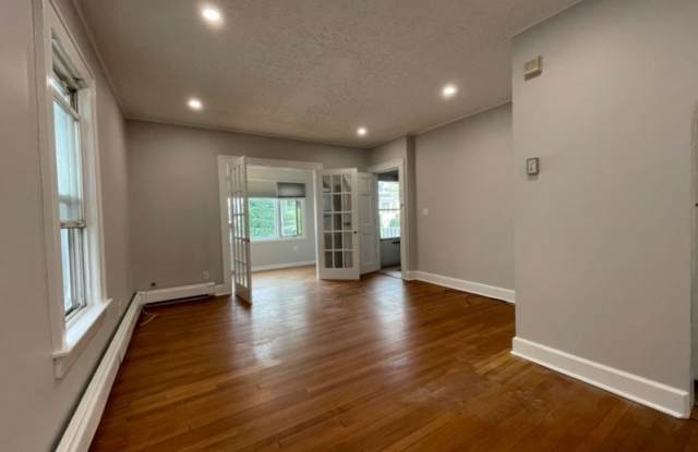 141 Watson Ave Gallery 2