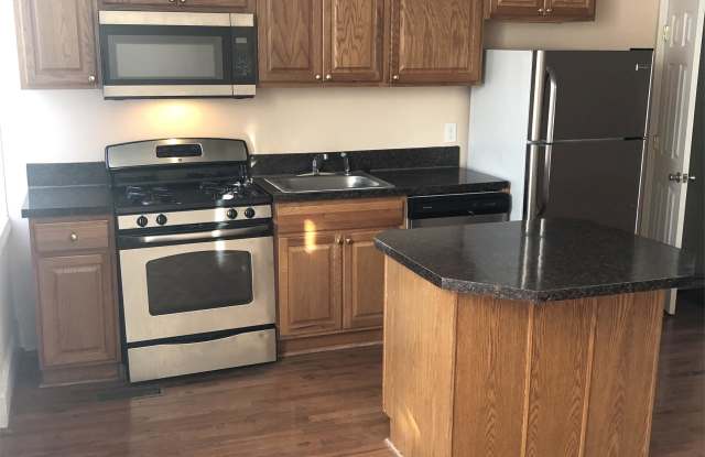 2622 Robb St - 2622 Robb Street, Baltimore, MD 21218
