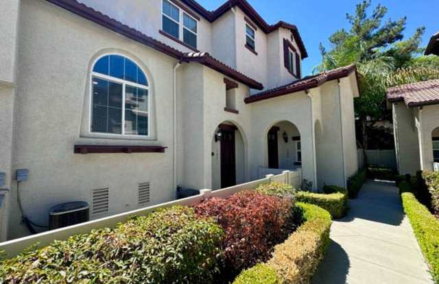 Upgraded 3 bedroom Willow Haven Condo available for LEASE in Murrieta! photos photos