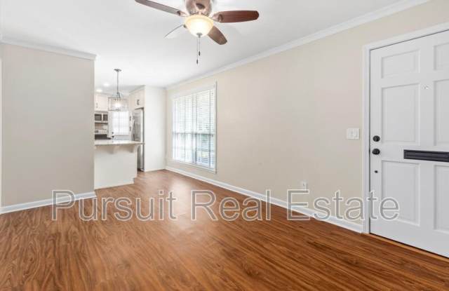 1684 Pine Grove Avenue - 1 Gallery 4