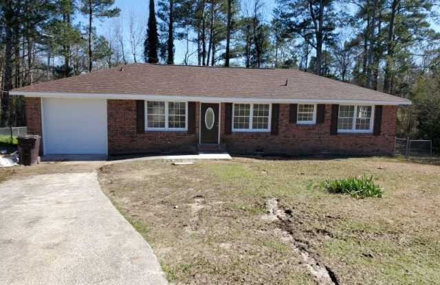 2750 Collinswood Rd - 2750 Collinswood Drive, Newberry, SC 29108