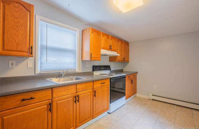 498 Route 52 photos photos