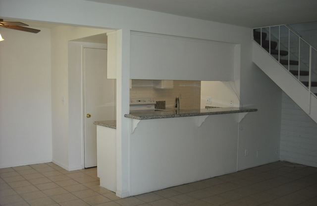 Enjoy townhouse living close to the beach. - 2574 Spinnaker Avenue, Port Hueneme, CA 93041