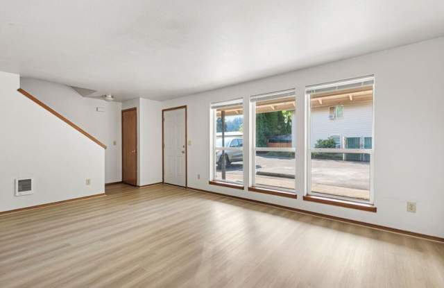 17444 SE 82nd Dr - 17444 Southeast 82nd Drive, Clackamas County, OR 97015