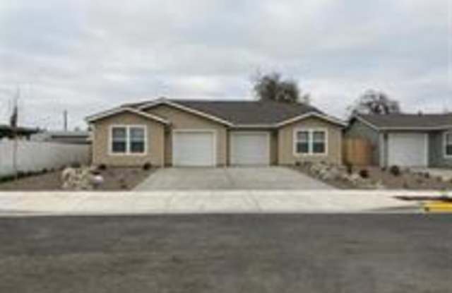 2146 Fahey Way photos photos