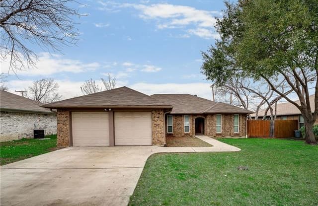 8021 Lynda Lane - 8021 Lynda Lane, North Richland Hills, TX 76180