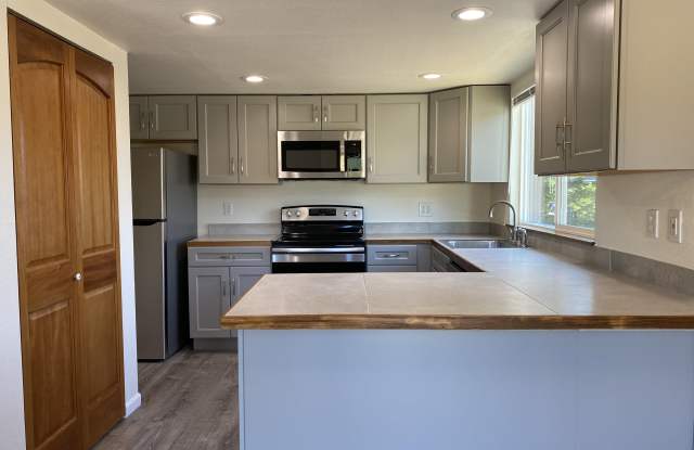 5517 108th Ave Ct E photos photos