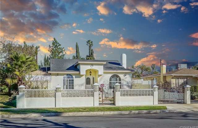 6942 Alcove Avenue - 6942 Alcove Avenue, Los Angeles, CA 91605