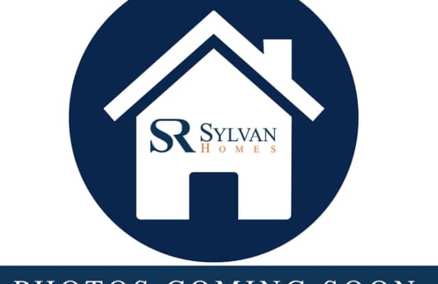 3900 Orion Court photos photos