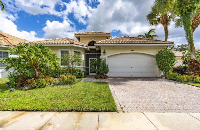 2312 Curley Cut Gallery 2