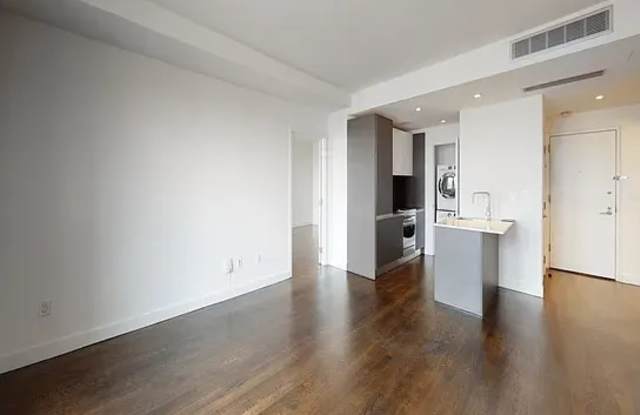 666 West End Ave. - 666 West End Avenue, New York City, NY 10025