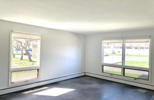 1555 Cherboneau - C-33 Gallery 2