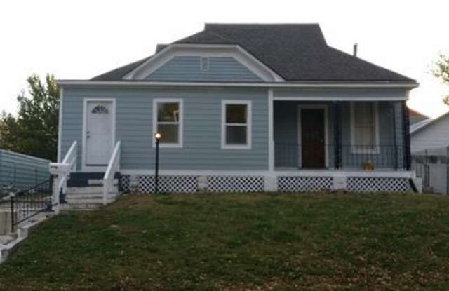 829 Sherman St photos photos