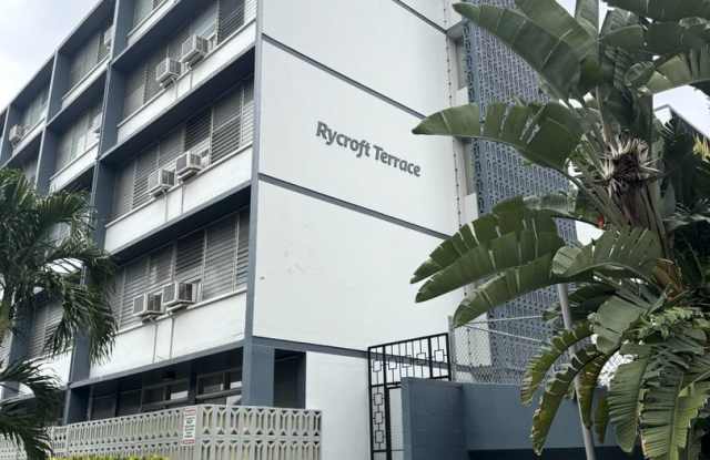 Rycroft Terrace - Upgraded Studio with Parking! photos photos