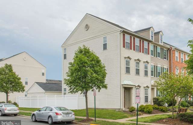 25477 FLYNN LANE Gallery 2