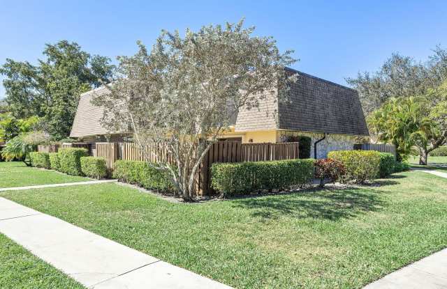 2893 SW 22nd Circle photos photos