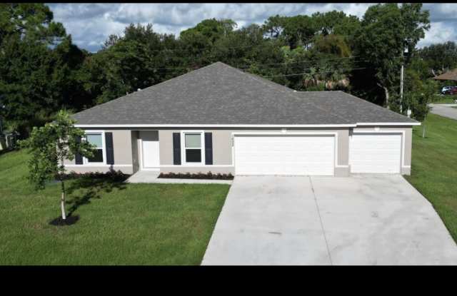 1602 Southeast Mansfield Street photos photos 1602 Southeast Mansfield Street photos photos