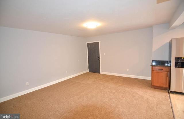 1679 W ST SE #301 Gallery 2