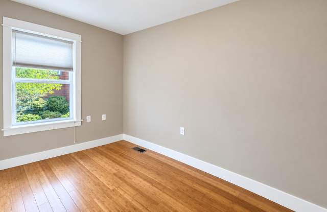 913 Plum Ridge Dr Gallery 4