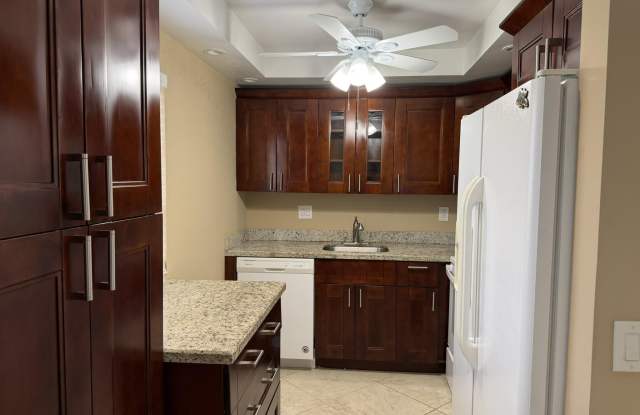 119 Burgundy C Gallery 2