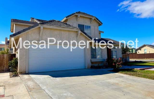 14581 King Canyon Gallery 2