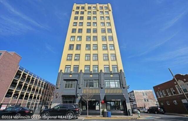 601 Bangs Avenue unit: 707 photos photos